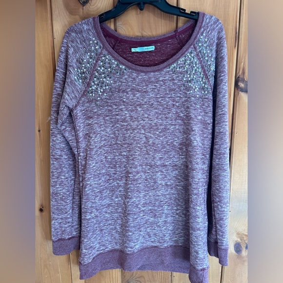 Women’s sweater - Picture 1 of 3